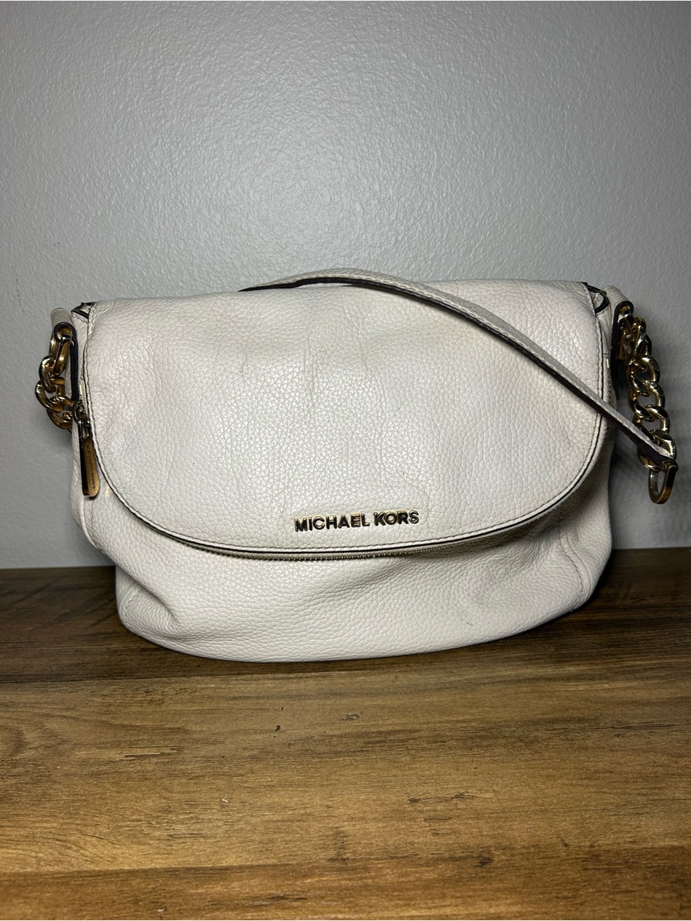 Michael Kors White Pebbled Leather Shoulder Bag with Gold Hardware